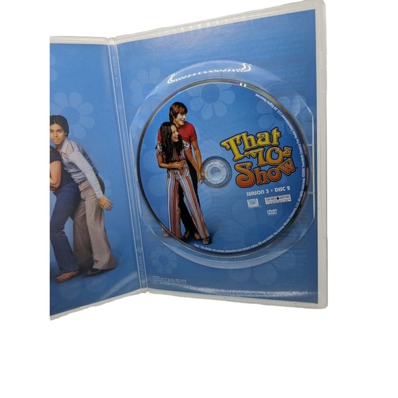 That '70s Show: Complete Season One (DVD Disc 2); Season Three (DVD Disc 2) EUC - Picture 3 of 10